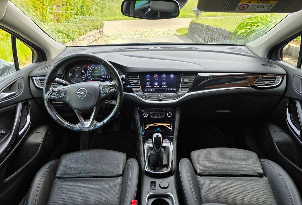 Opel Astra Sports Tourer 1.2 Turbo Elegance S/S