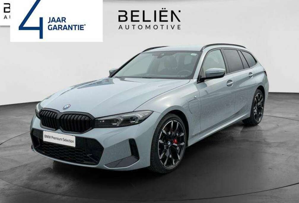 BMW 330e Touring