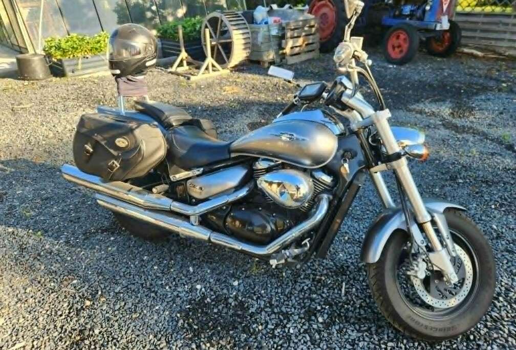 Suzuki VZ800 injection