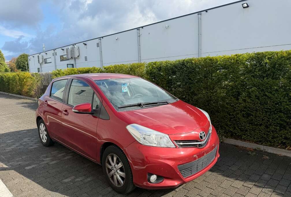 Toyota Yaris 1.0i VVT-i Edition 2013