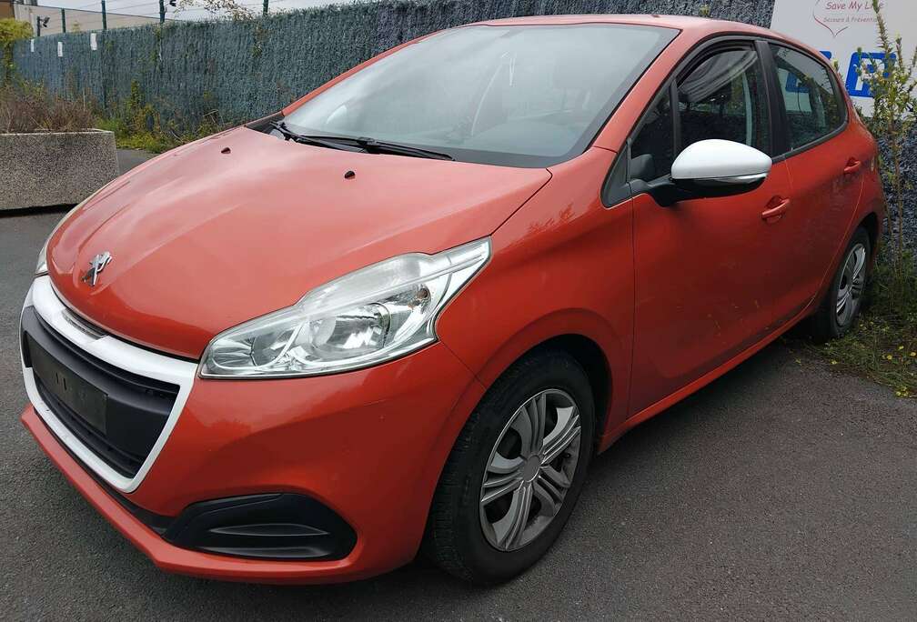 Peugeot 208 1.6 BlueHDi Allure