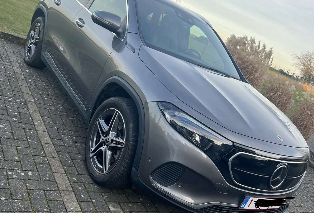 Mercedes-Benz LuxuryLine pack Premium - 3 ans de garantie