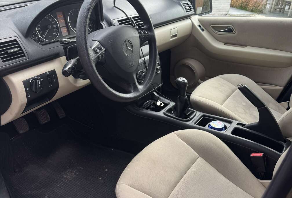 Mercedes-Benz 180CDI