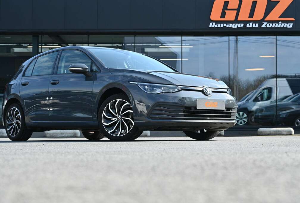 Volkswagen Golf 1.0 eTSI Life Business 110 Ch  DSG