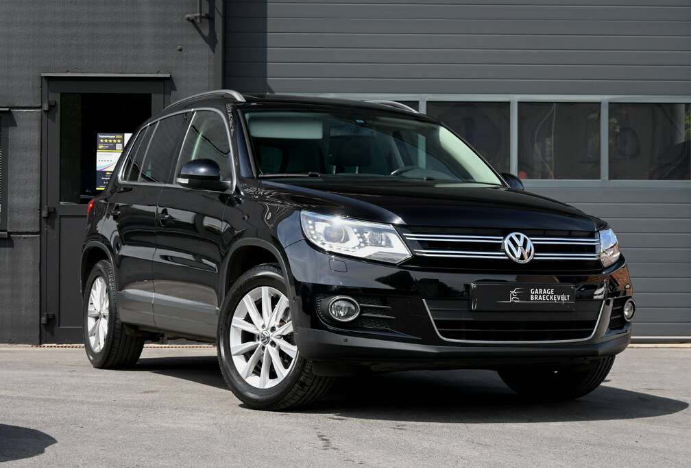 Volkswagen 2.0TDi - 1st Owner - PANO - Trekhaak - Leder - ParkAssist - Zetelverwarming