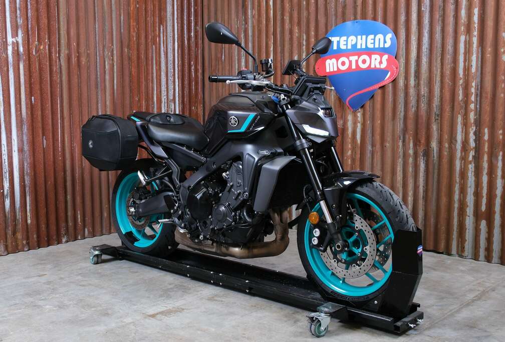 Cyan Storm