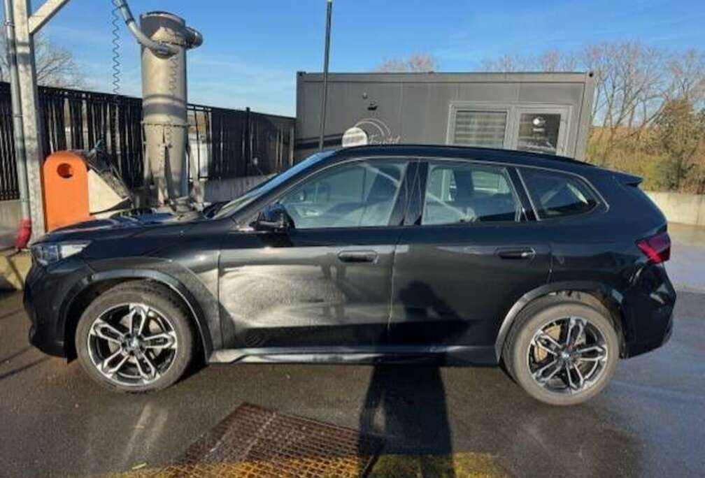 BMW X1 2.0 dAS sDrive18