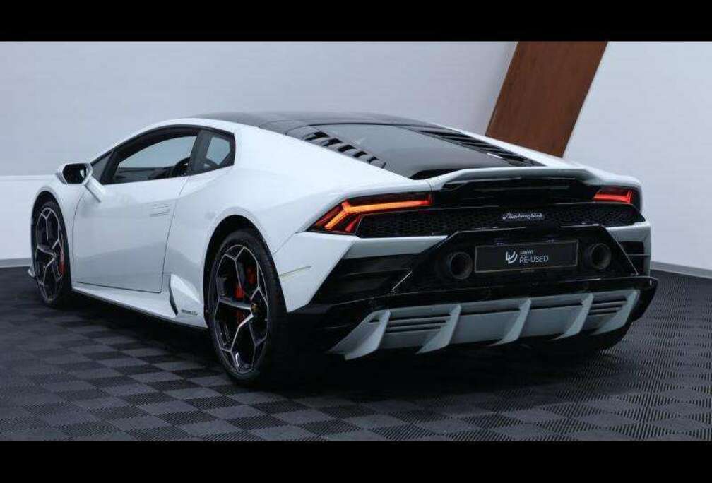 Lamborghini 5.2 V10 640 EVO