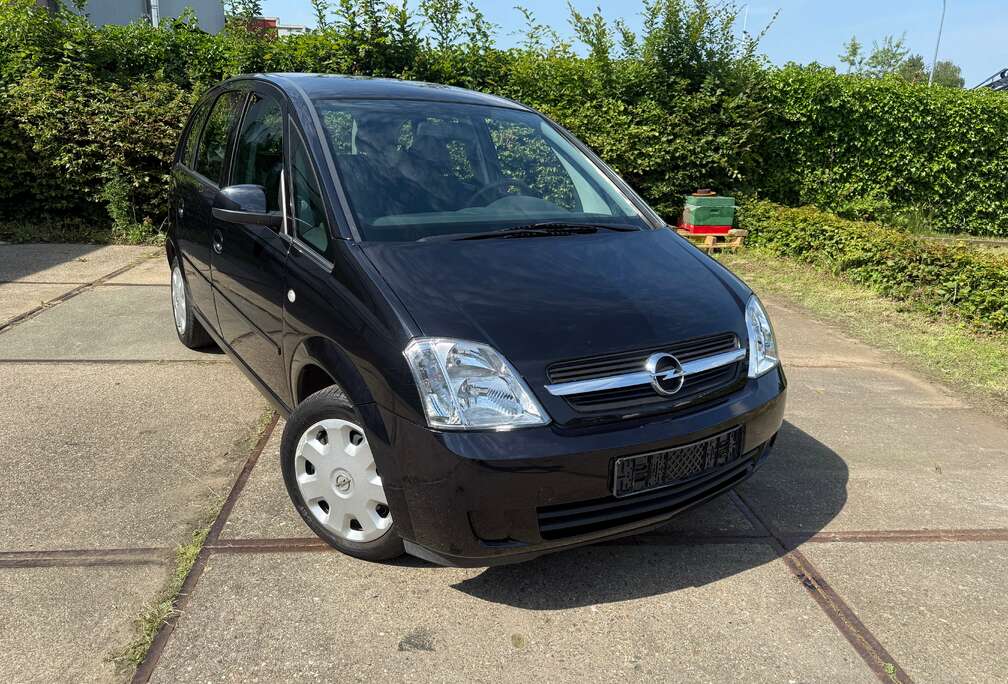 Opel Meriva 1.8i Cosmo Easytronic