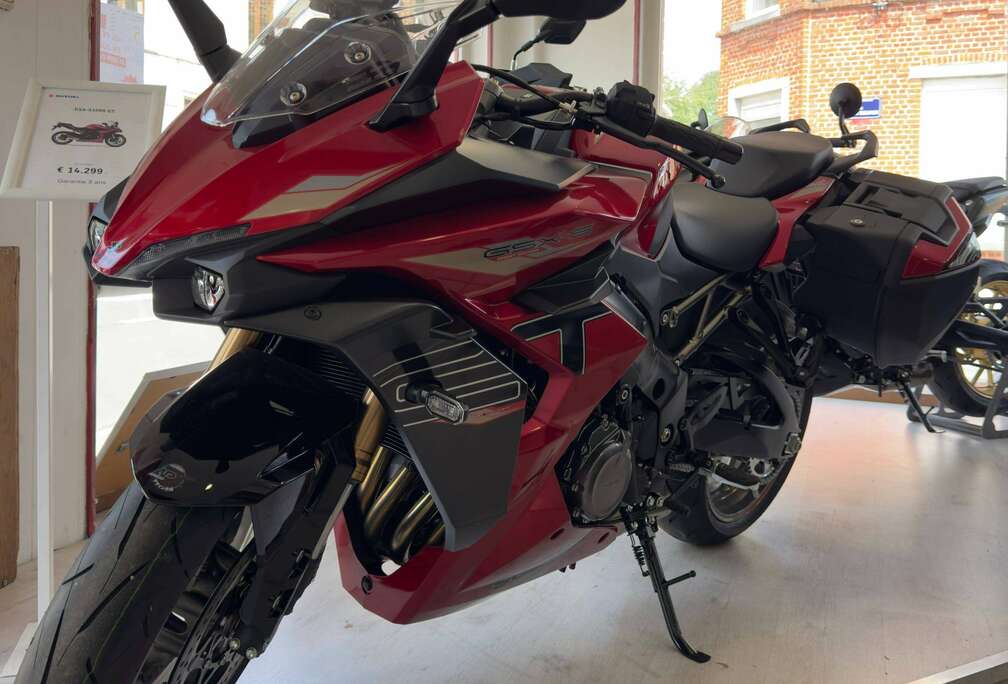 Suzuki GT