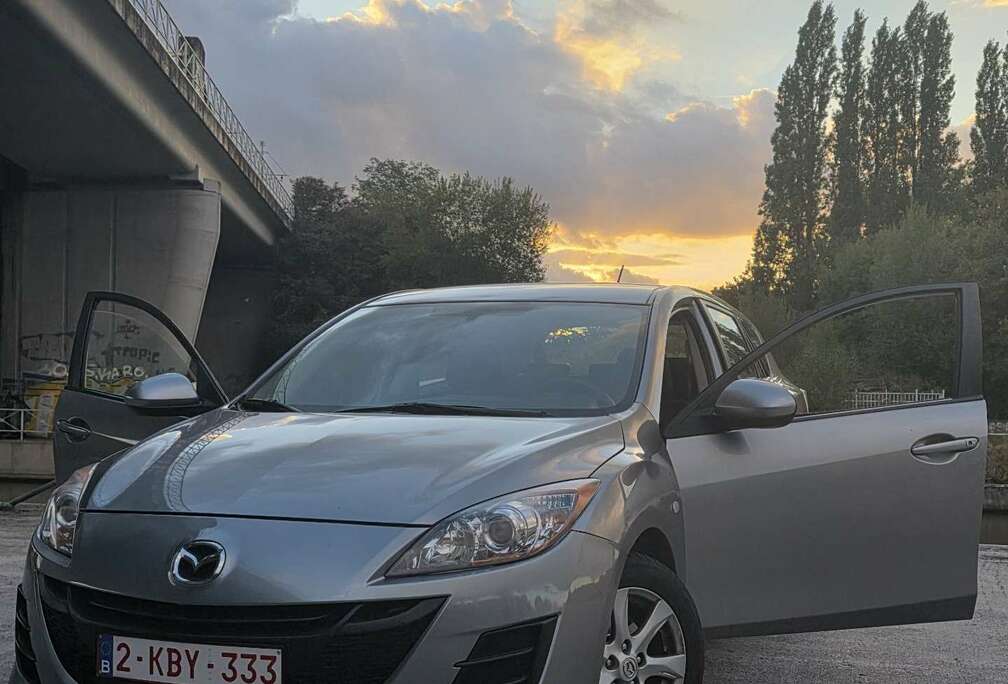 Mazda 1.6i Active