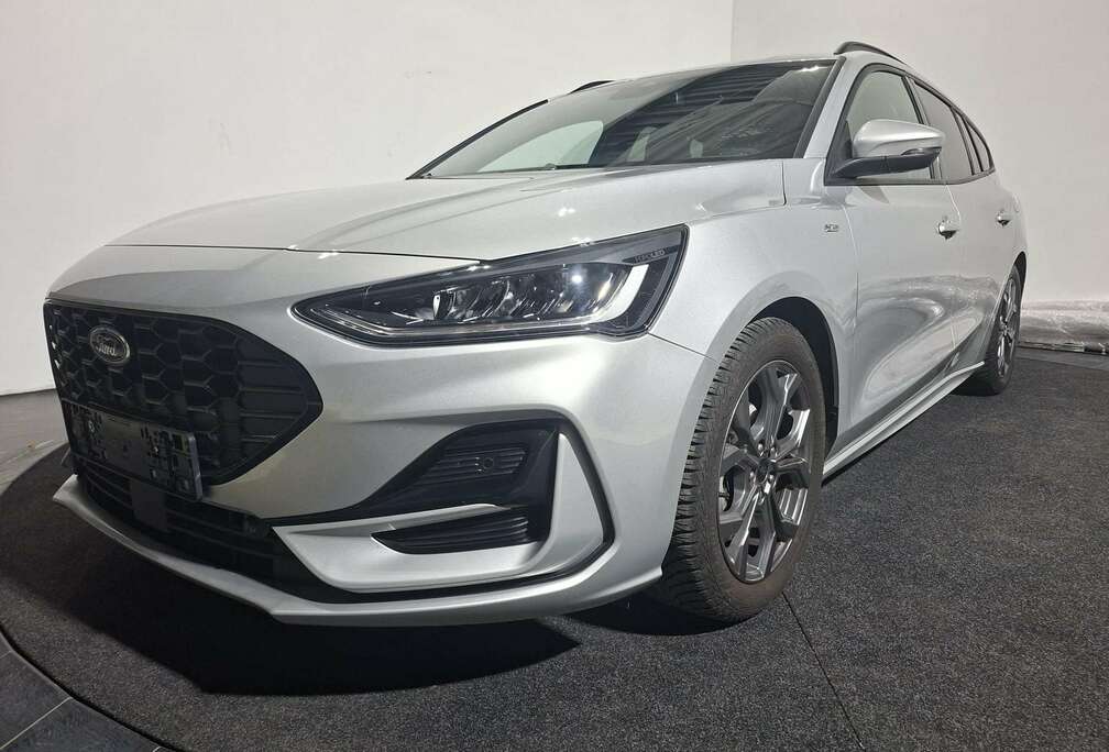Ford Focus Turnier 1.0 EcoBoost Hybrid ST-LINE DESIGN