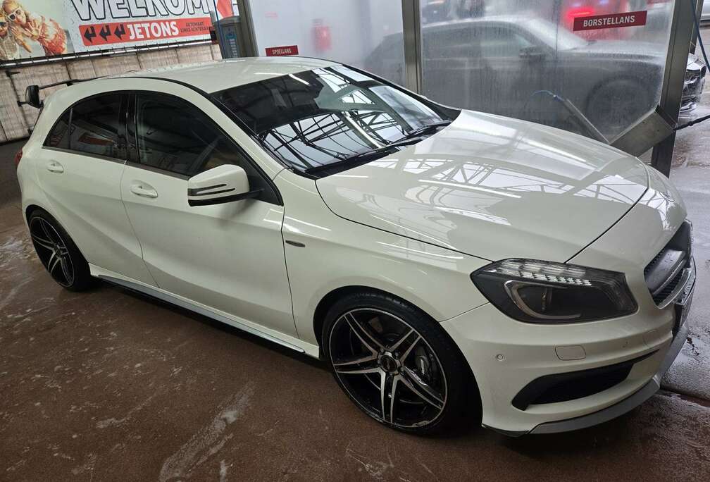 Mercedes-Benz 4Matic Speedshift 7G-DCT Edition 1