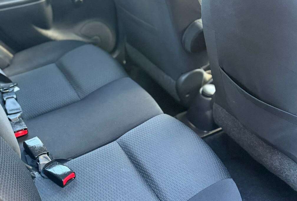 Nissan 1.2 - 80 Connect Edition