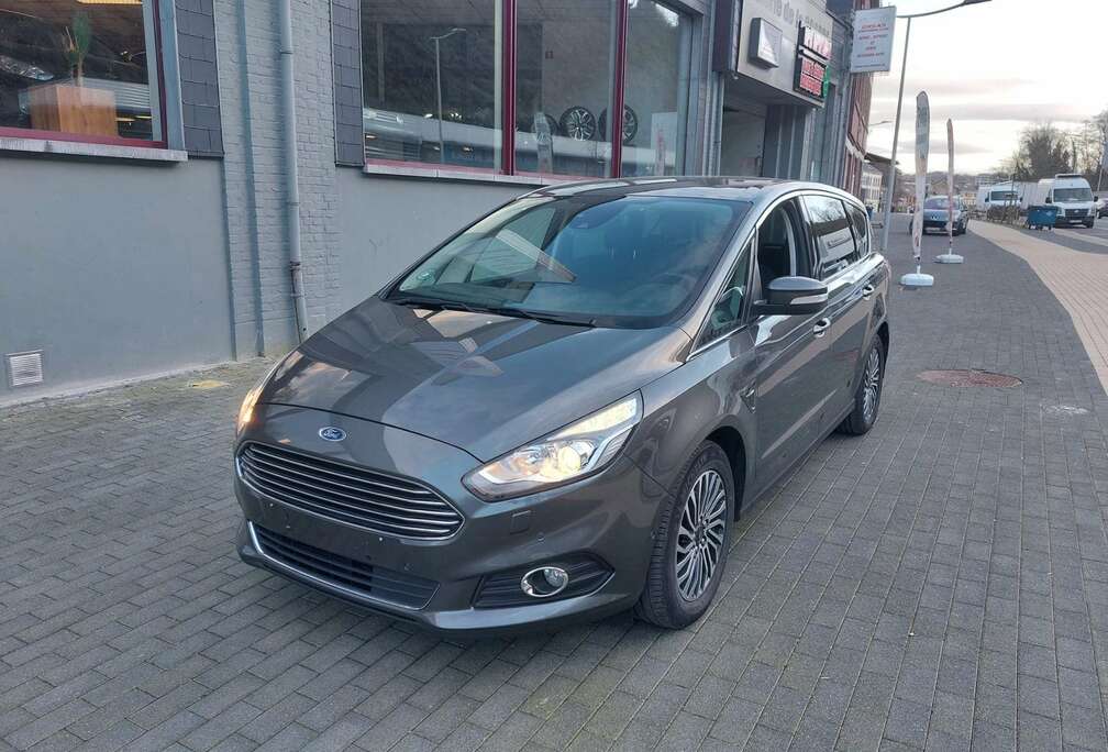 Ford 2.0 TDCi Titanium (EU6.2) POWERSHIFT 7 PLACES