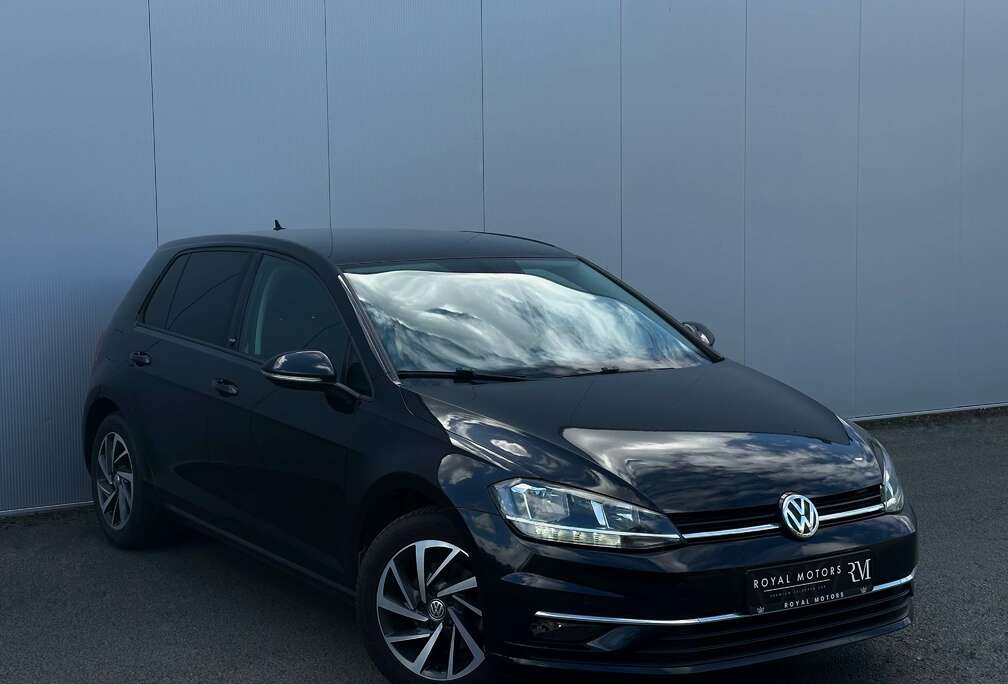 Volkswagen Golf 1.4 TSI BMT Sound