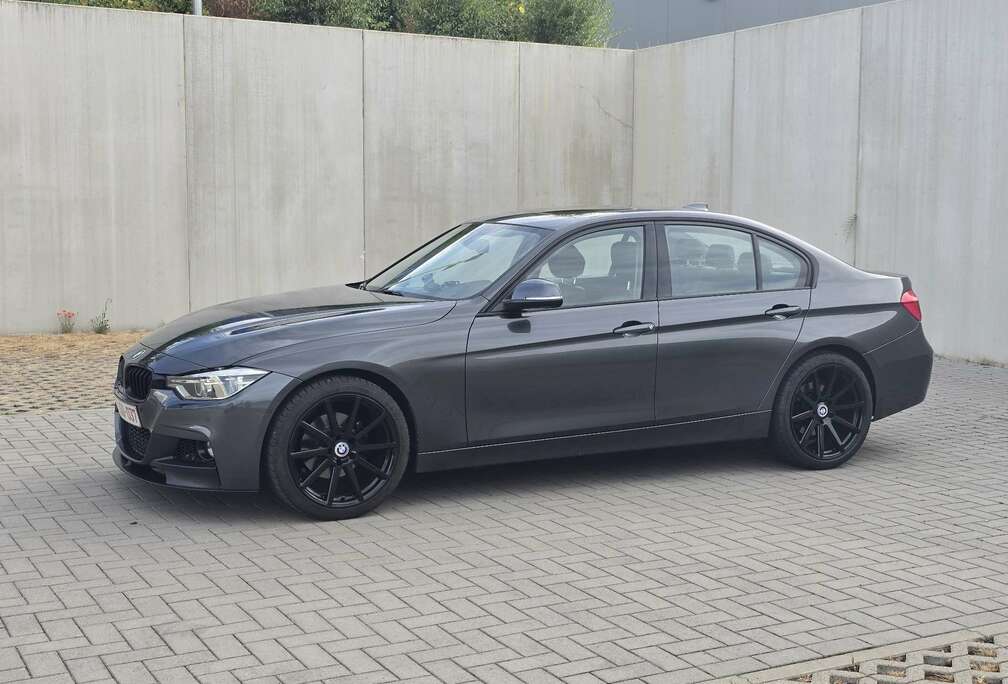 BMW 328i Sport-Aut. Sport Line