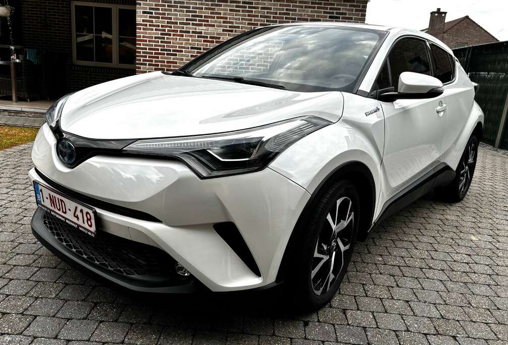 Toyota C-HR Hybrid 1.8i VVT-i JBL soundsystem