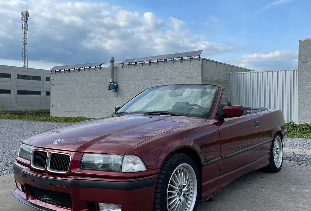 BMW 318i