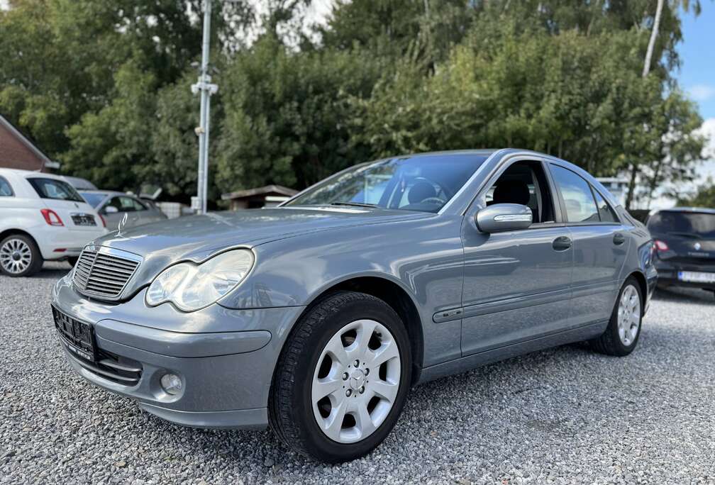 Mercedes-Benz Avantgarde BOITE AUTOMATIQUE
