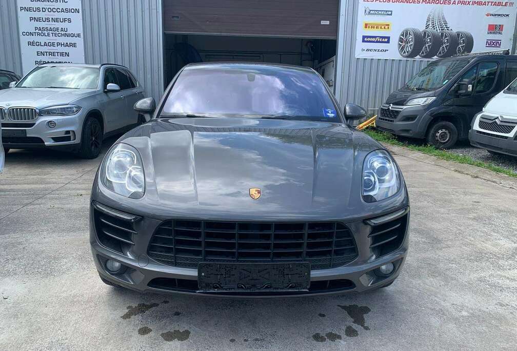 Porsche 3.0 V6 Bi-Turbo S PDK