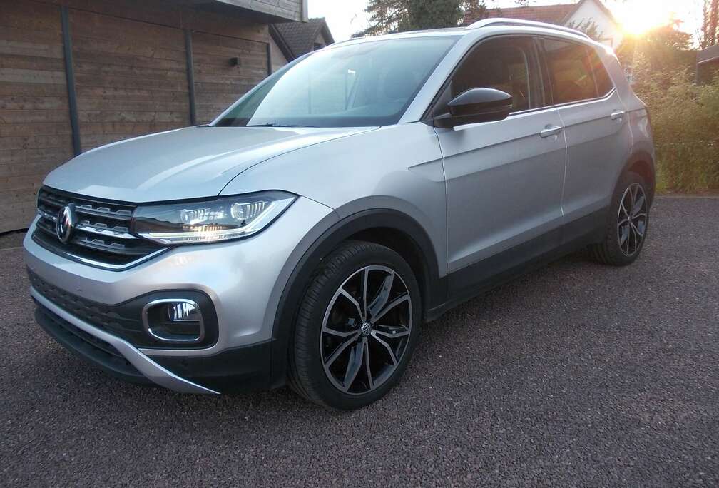 Volkswagen T-Cross TSI 115 PK Style AUTOMAAT-APP CONN.-NAVI..