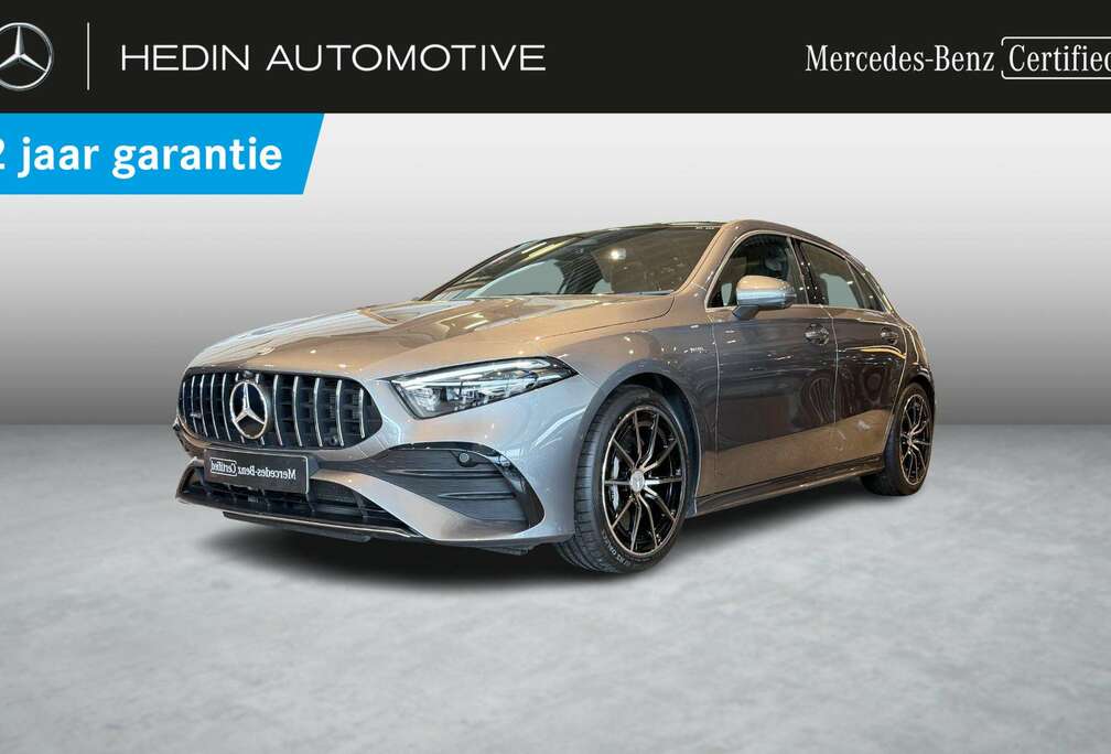 Mercedes-Benz Hatchback Line  Panoramisch Dak  Head-Up Display