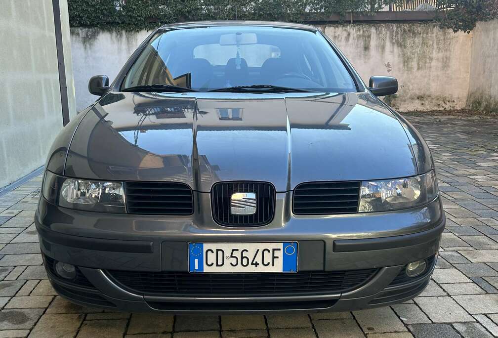 SEAT 1.4 16v Stella