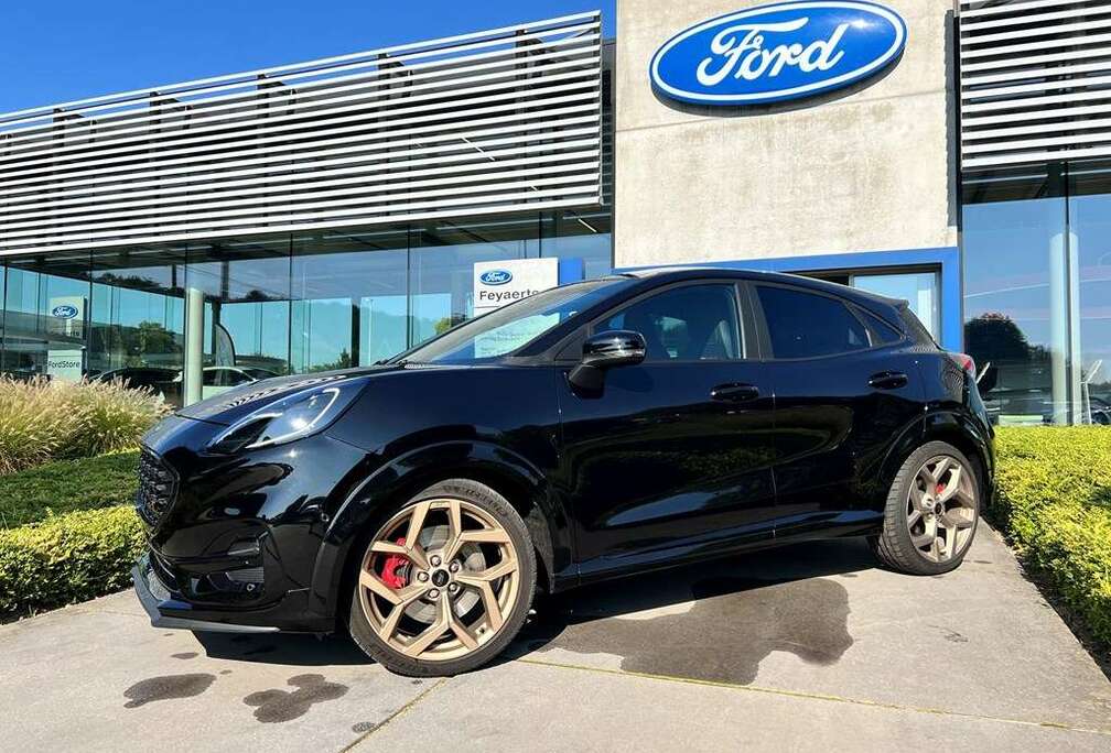 Ford ST GOLD EDITION