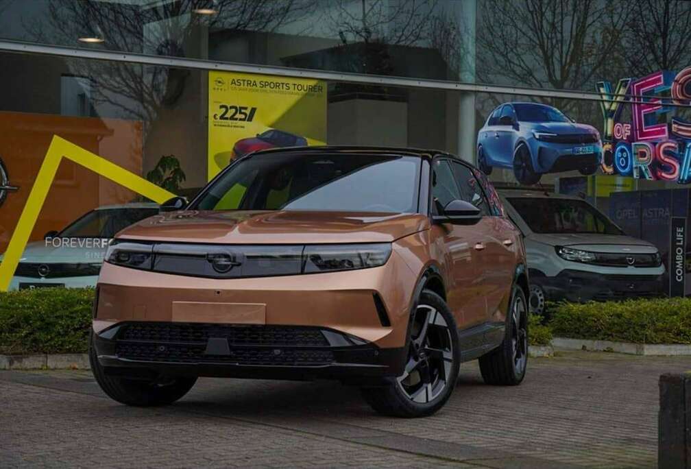 Opel Electr. 213 PK  GS  Pano  Focal  360   He...