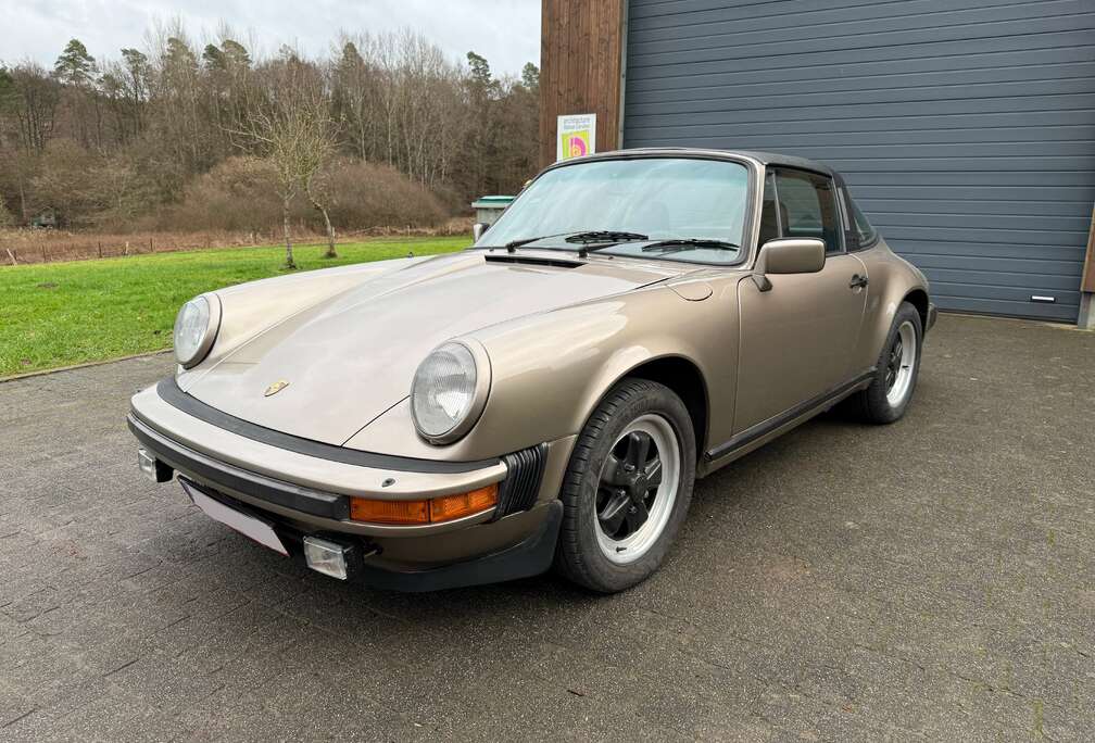 Porsche TARGA 3.0 SC