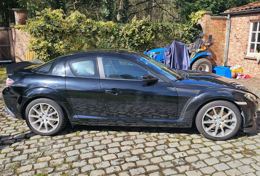 Mazda RX-8 2.6i Renesis Revolution