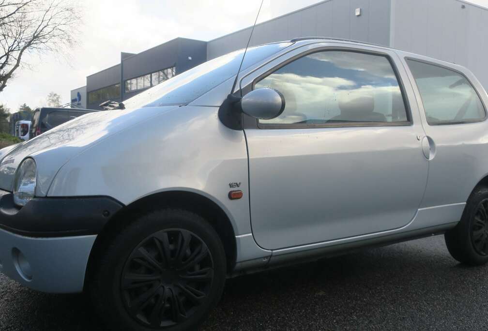 Renault 1.2i 16v Expression