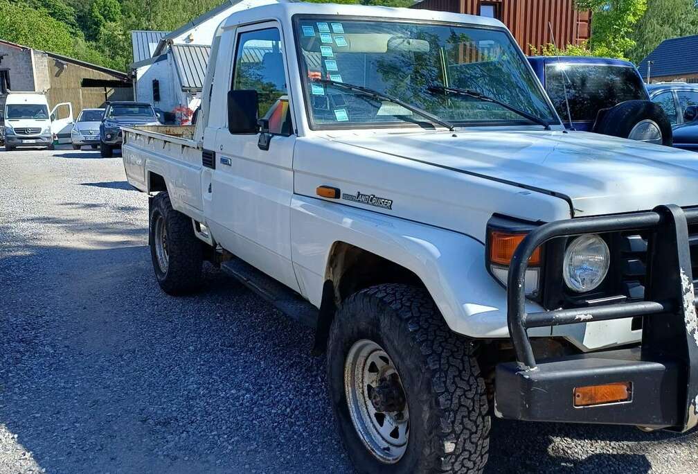 Toyota 4.2 D H/D H.T.