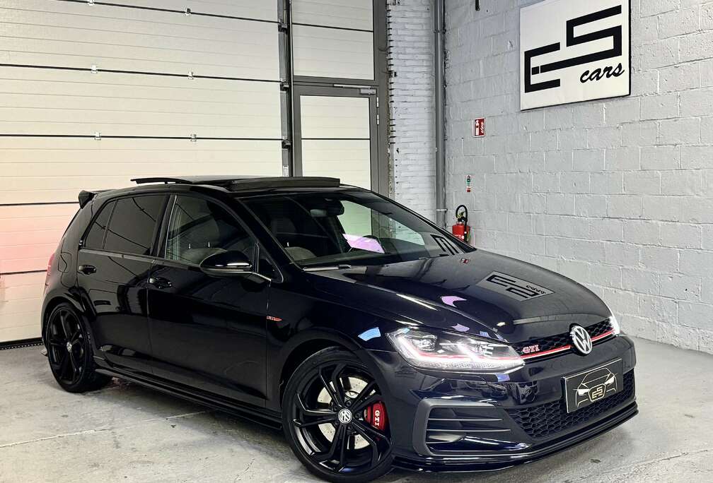 Volkswagen 2.0 TSI 290 DSG7 TCR TOIT OUVRANT. CAMÉRA