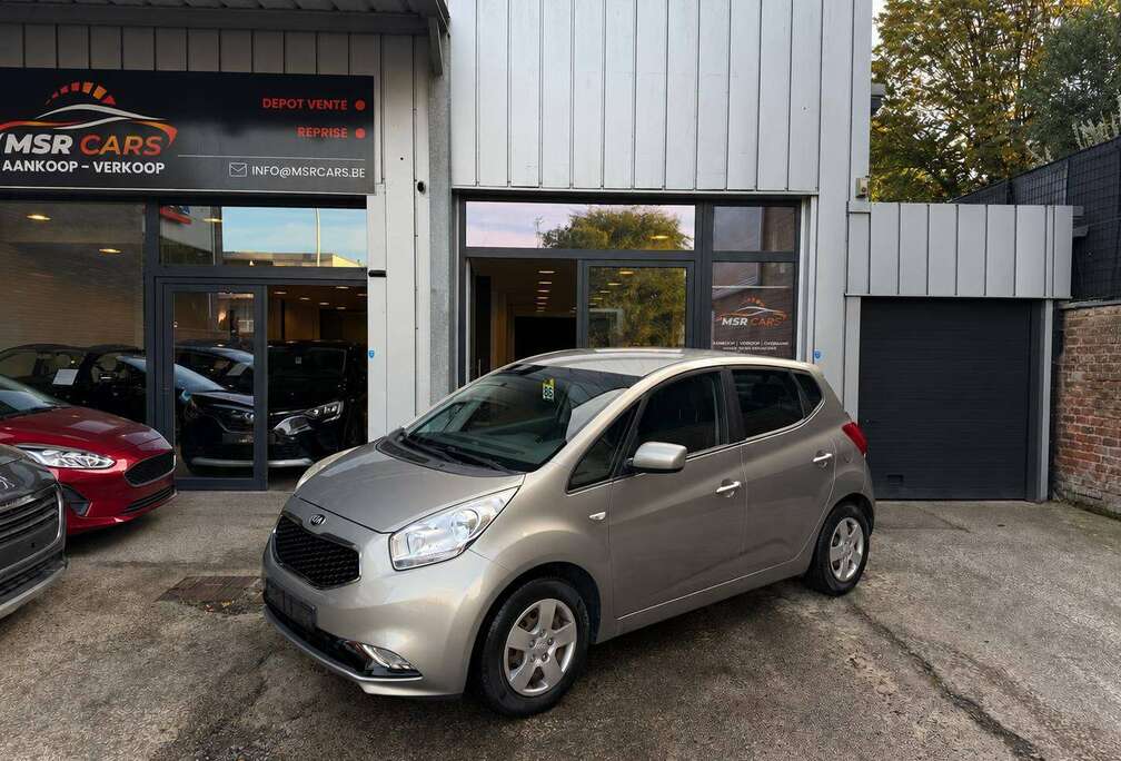 Kia 1.4i-GPS-CAMERA-JANTES + CARNET COMPLET !