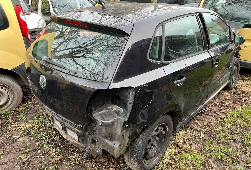 Volkswagen 1.2i accident + retour vol papiers et clez ok
