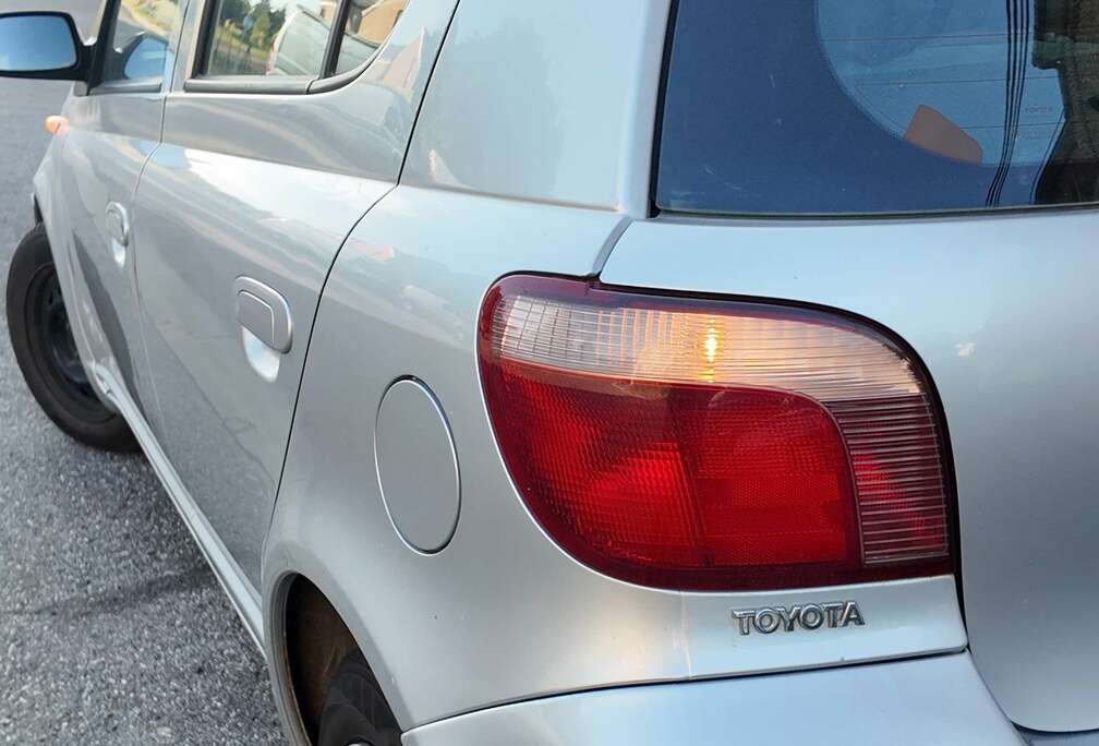 Toyota 1.0i VVT-i 16v Linea Natura