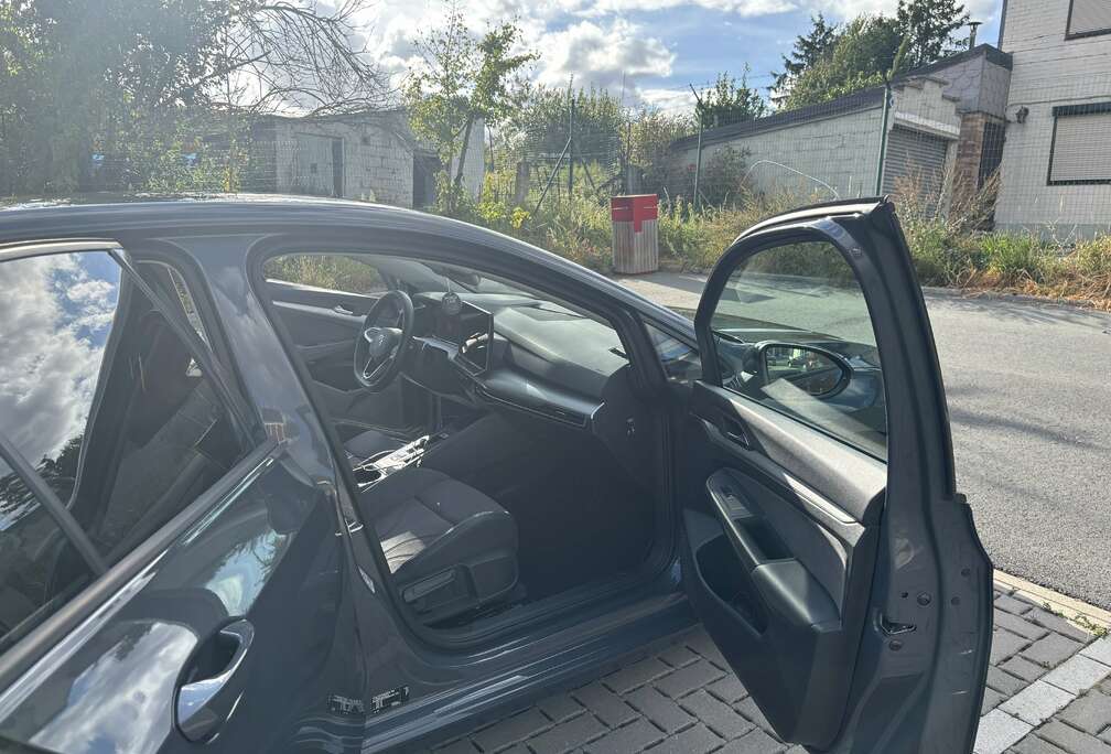 Volkswagen 1.5 eTSI Style Business Premium DSG