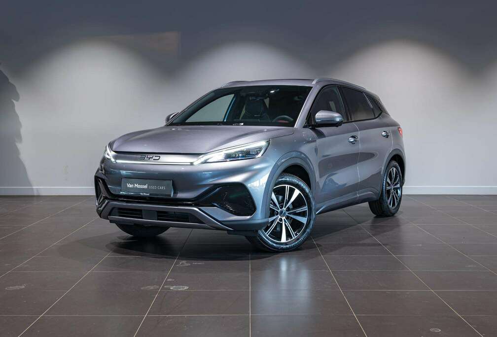 BYD 60 kWh (facelift) LEDER  PANO DAK  15,6 INCH ROT