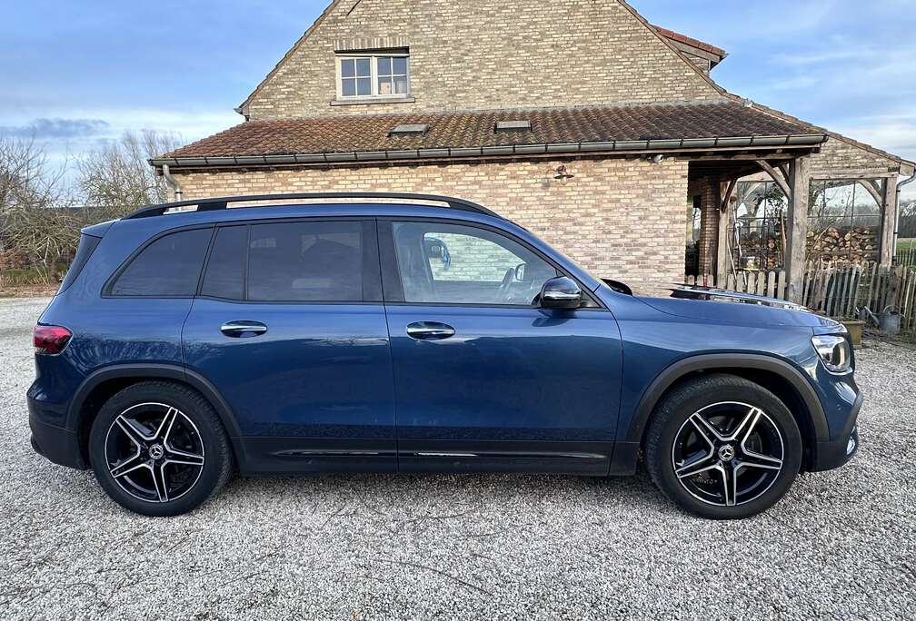 Mercedes-Benz GLB 180 d 8G-DCT AMG Line