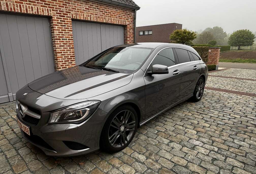 Mercedes-Benz Shootin Brake Urban