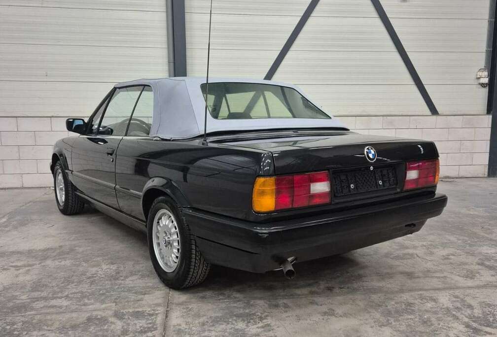 BMW 318i