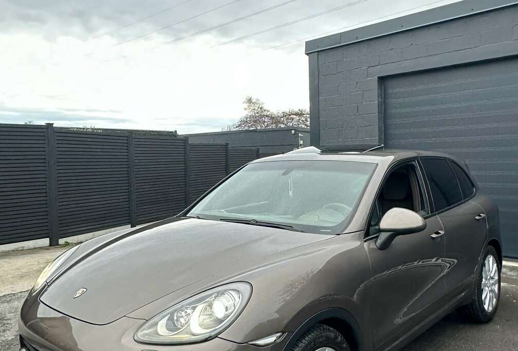 Porsche 3.0 D V6 Carnet Complet Prêt A Immatricul