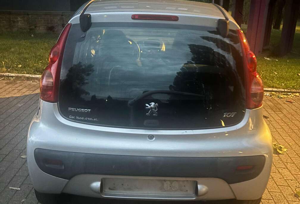 Peugeot 107 1.0i Urban Move