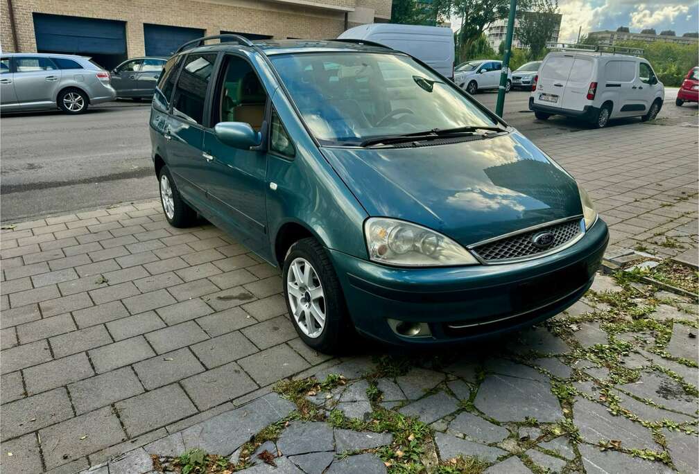 Ford 2.0i