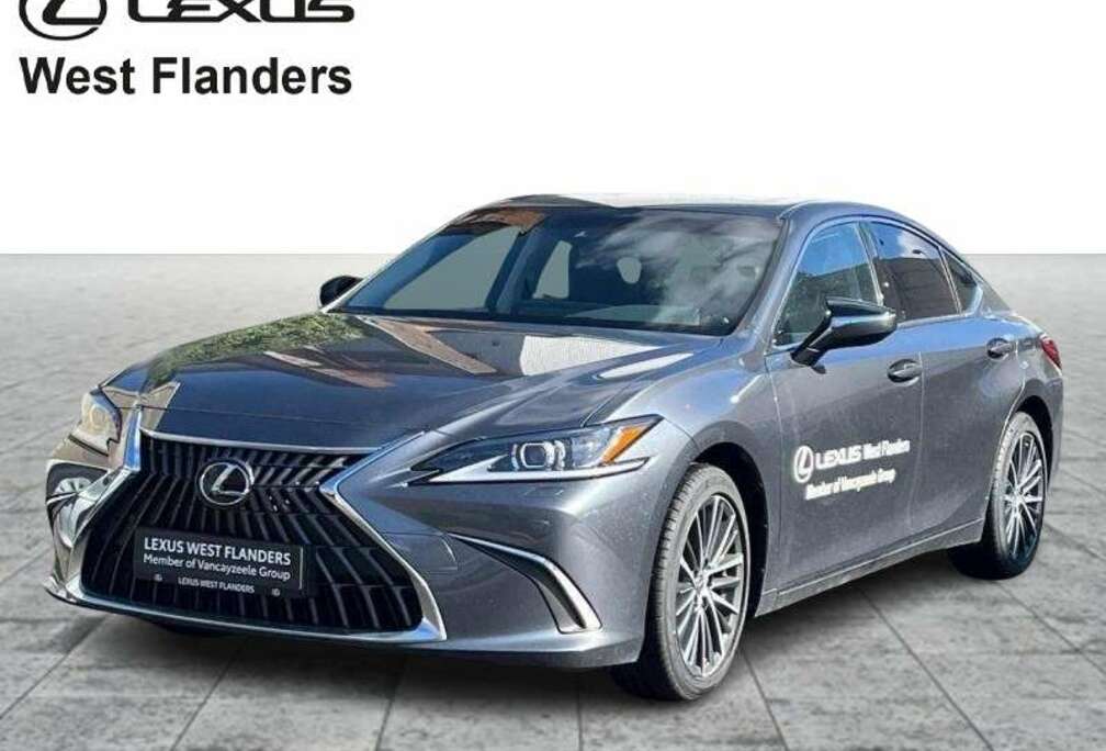 Lexus Explore Line +Pano+Sensors
