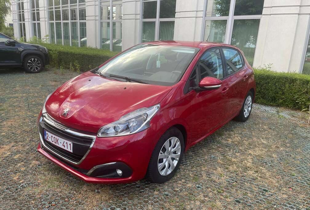 Peugeot 208 PureTech 82 ETG5 Stop