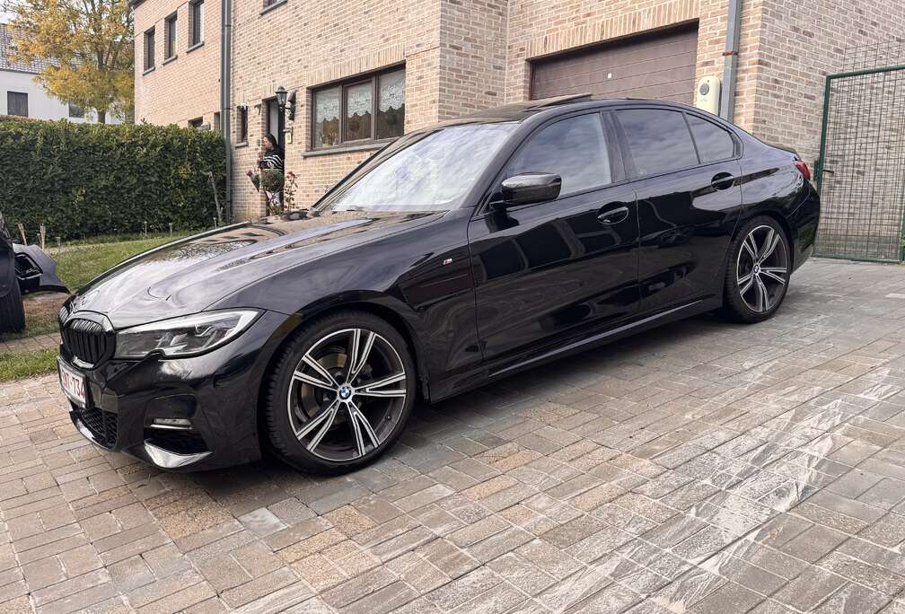 BMW 320iA Sport Line