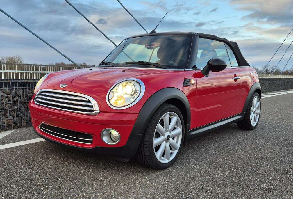 MINI Mini Cabriolet 1.6i Cooper